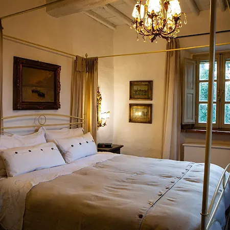 Podere Cavalbianco Feriehus *