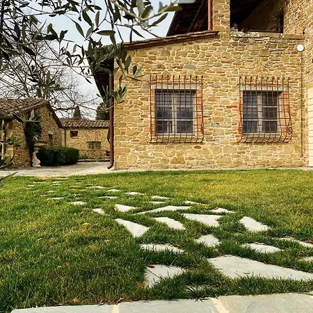 Podere Cavalbianco Feriehus *